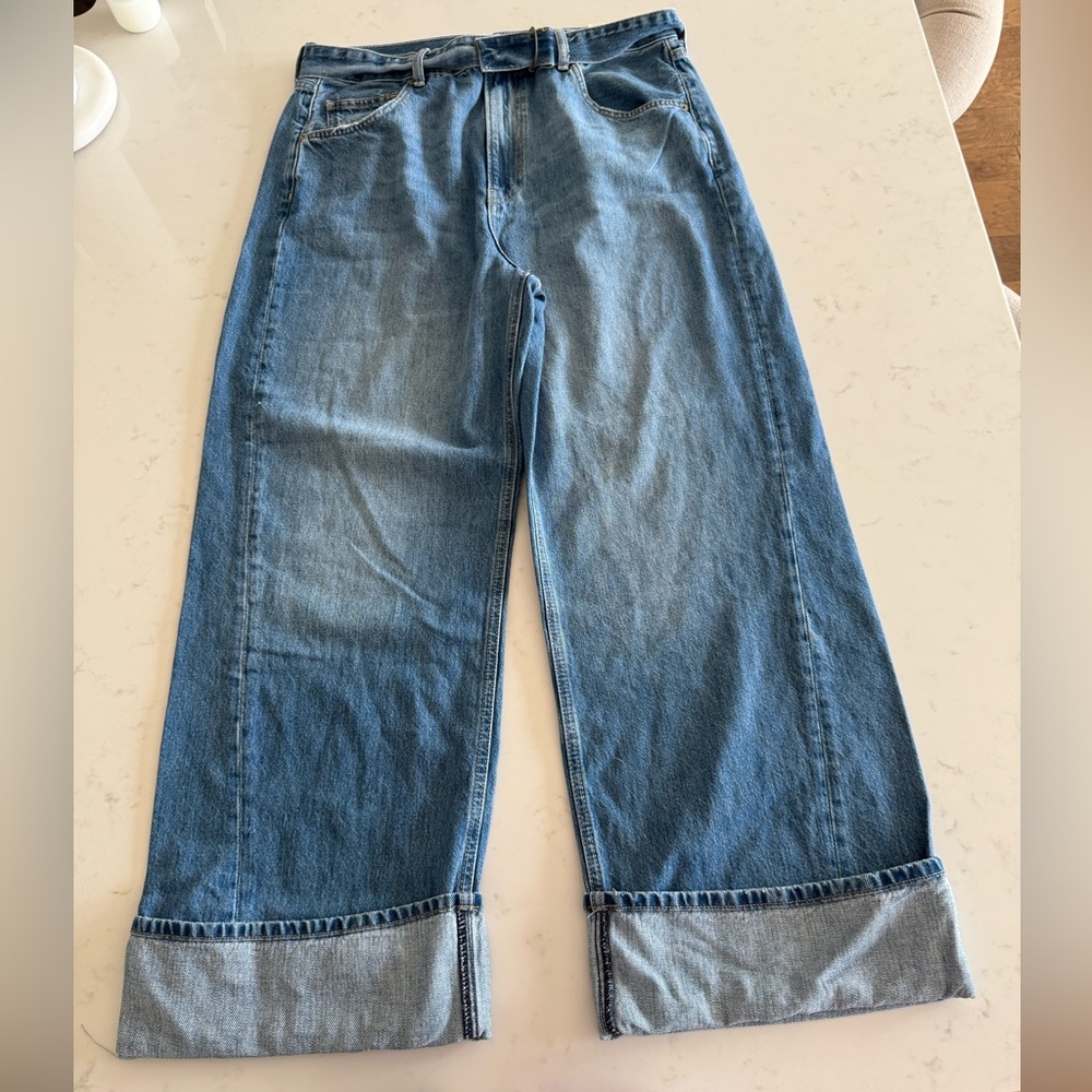CURRENT / MIS TAGGED WAIST
18" (33) NWOT free people Jeans